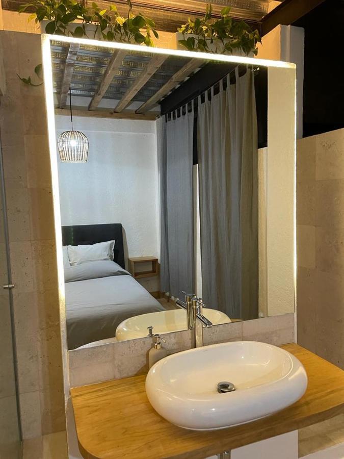 Mina 32 - Coyoacan Mexiko-Stadt Exterior foto